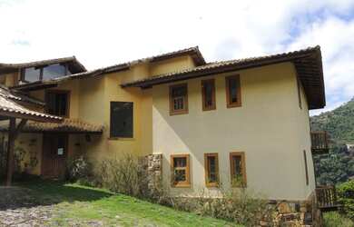 Imagem 10: Casa em Nogueira em condomínio