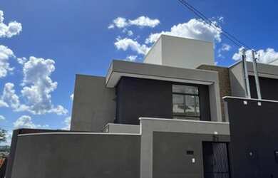 Imagem 1: Casa para venda com 118 metros quadrados com 3 quartos em Guarujá Mansões...