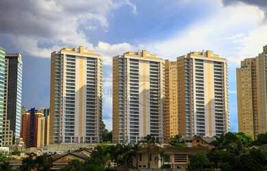 Imagem: O apartamento possui 4 Dormitórios, 5 Banheiros, 3 Vagas na