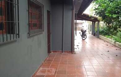 Imagem 8: Casa lado praia com edícula grande em Itanhaém-SP (litoral sul