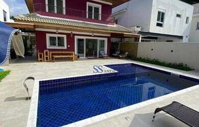 Imagem: A casa em condomínio possui 4 Dormitórios, 1 Banheiro, 350m²