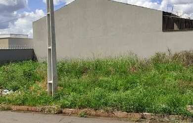 Imagem: O terreno está localizado em Jardim Balneário Meia Ponte