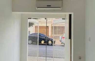 Imagem: O depósito possui 30m² de Área e está localizado em Vila