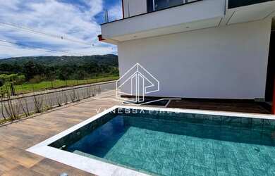 Imagem 7: Linda Casa Térrea de Esquina no Condomínio Buona Vita em Atibaia