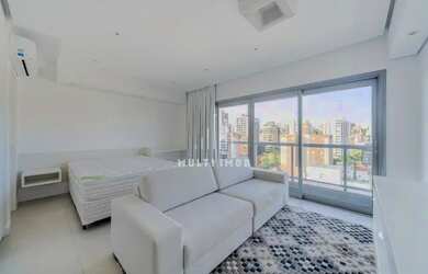 Imagem: O apartamento possui 1 Dormitório, 1 Banheiro, 1 Vaga na garagem