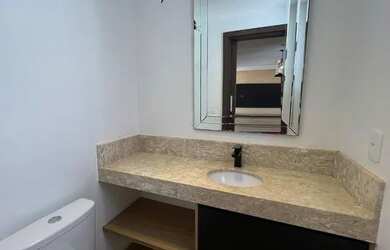 Imagem: O apartamento possui 3 Dormitórios, 4 Banheiros, 2 Vagas na