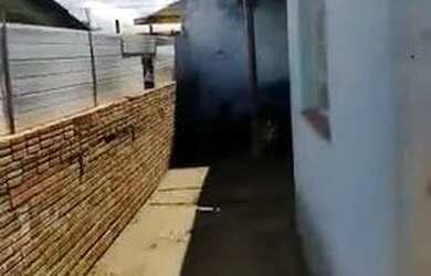 Imagem 10: Casa em Guarujá. Churrasqueira, 190m² de Área, 3 Vagas na garageme3...