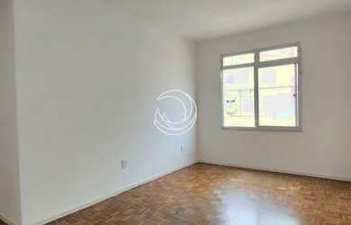 Imagem: O apartamento possui 3 Dormitórios, 1 Banheiro, 1 Vaga na garagem