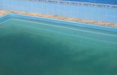 Imagem: A casa possui 3 Dormitórios, 3 Banheiros, 2 Vagas na garagem