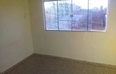 Imagem: A casa possui 1 Dormitório, 1 Banheiro, 30m² de Área e está