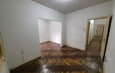 Imagem 10: Apartamento com 2 dormitórios, com sacada no Bairro Centro Histórico