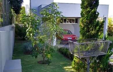 Imagem 6: Casa em Condomínio Fechado Com Vista Panorâmica para A Natureza