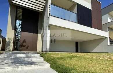 Imagem: A casa em condomínio possui 3 Dormitórios, 5 Banheiros, 5