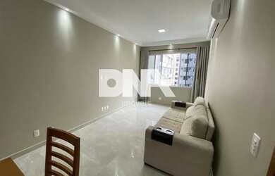 Imagem: O apartamento possui 2 Dormitórios, 2 Banheiros, 90m² de Área