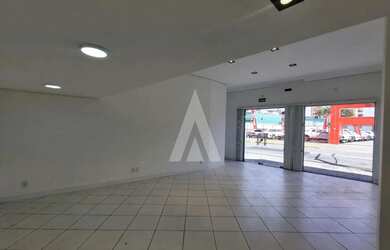 Imagem 7: Loja com 2 salas, 1 lavabo, copa e despensa no bairro América