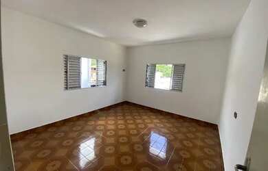 Imagem 11: Sobrado Amplo no Jardim Peri - 2 Quartos, 2 Banheiros, Sala e Cozinha...