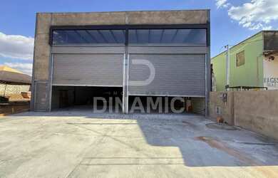 Imagem: O depósito possui 300m² de Área e está localizado em Aparecida