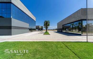 Imagem: O depósito possui 2.550m² de Área e está localizado em