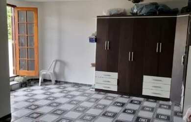 Imagem 9: Casa no bairro JD. Veneza em Volta Redonda com 4 quartos sendo 3 suítes, 2 salas