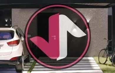 Imagem: A casa em condomínio possui 3 Dormitórios, 1 Banheiro, 2 Vagas