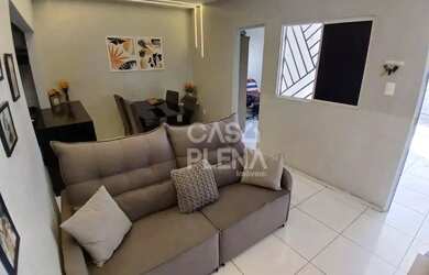 Imagem: A casa possui 2 Dormitórios, 1 Banheiro, 1 Vaga na garagem