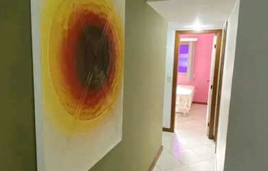 Imagem: O apartamento possui 3 Dormitórios, 3 Banheiros, 2 Vagas na