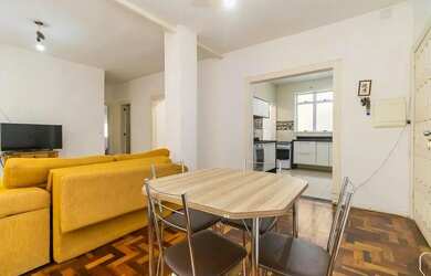 Imagem: O apartamento possui 3 Dormitórios, 2 Banheiros, 1 Vaga na