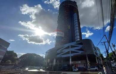 Imagem: O depósito possui 1 Vaga na garagem e 30m² de Área e está