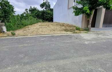 Imagem: O terreno possui 200m² de Área e está localizado em Tarumã