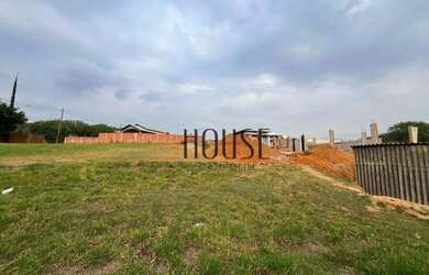 Imagem: O terreno possui 1.000m² de Área e está localizado em Chácaras