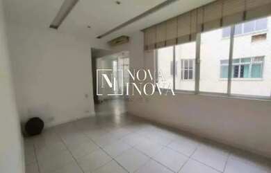 Imagem: O apartamento possui 2 Dormitórios, 2 Banheiros, 80m² de Área