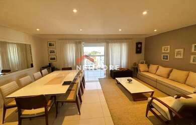 Imagem: O apartamento possui 3 Dormitórios, 2 Banheiros, 4 Vagas na