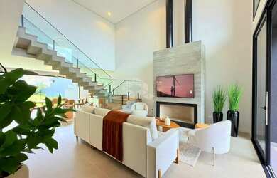 Imagem: A casa em condomínio possui 4 Dormitórios, 5 Banheiros, 2