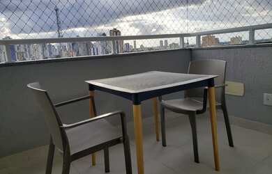 Imagem: O studio possui 1 Dormitório, 1 Banheiro, 1 Vaga na garagem