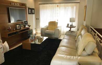 Imagem 6: Linda casa em condomínio de alto padrão na Granja Viana