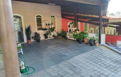 Imagem: A casa em condomínio possui 2 Dormitórios, 2 Banheiros, 2