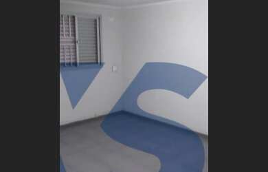 Imagem: O depósito possui 5 Vagas na garagem, 339m² de Área e está