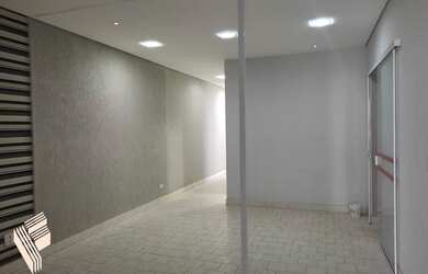 Imagem: O depósito possui 66m² de Área e está localizado em Centro