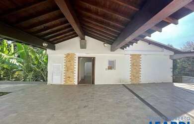 Imagem: A casa em condomínio possui 3 Dormitórios, 5 Banheiros, 5