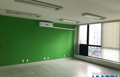 Imagem: O depósito possui 40m² de Área e está localizado em Jardim