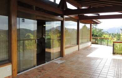 Imagem 13: Casa em Nogueira em condomínio