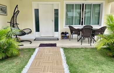 Imagem: A casa em condomínio possui 3 Dormitórios, 3 Banheiros, 2