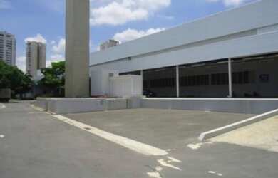 Imagem: O depósito e está localizado em Humberto Alves, São Miguel