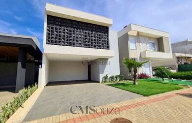 Imagem: A casa em condomínio possui 3 Dormitórios, 3 Banheiros, 4