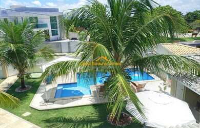 Imagem: A casa em condomínio possui 5 Dormitórios, 1 Banheiro, 1 Vaga