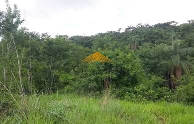 Imagem: O terreno possui 4.880m² de Área e está localizado em Jaboticatubas