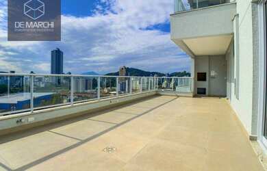 Imagem: O apartamento possui 3 Dormitórios, 5 Banheiros, 3 Vagas na