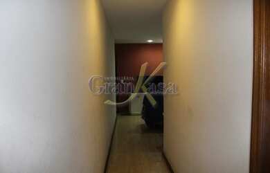 Imagem 6: Coladinho ao Metrô. 120m² de Área, 1 Vaga na garageme3 Dormitórios