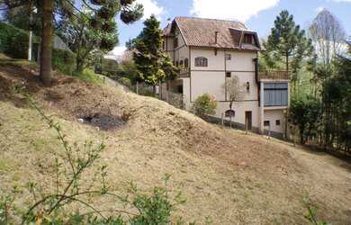 Imagem 1: Terreno à venda, 825 m² por R$ 380.000,00 - Jardim Embaixador - Campos do Jordão/SP