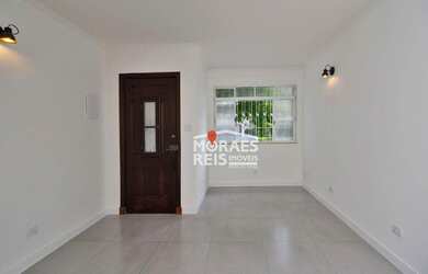 Imagem: O depósito possui 1 Vaga na garagem, 106m² de Área e está